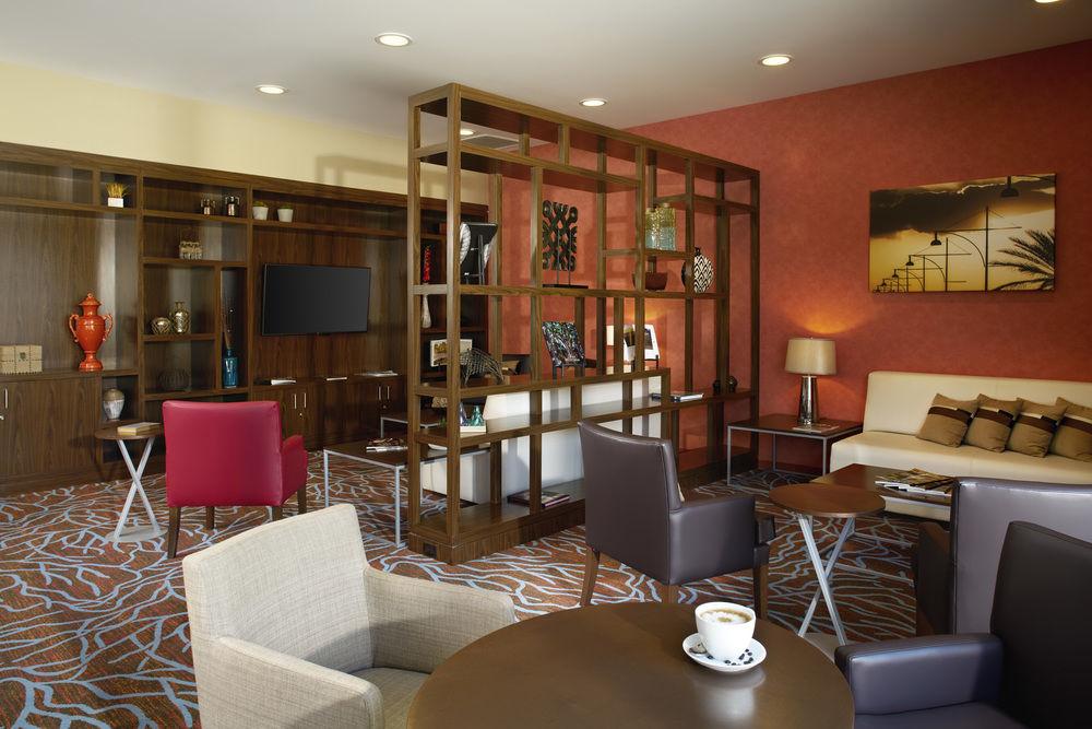 Courtyard By Marriott Hermosillo Bagian luar foto